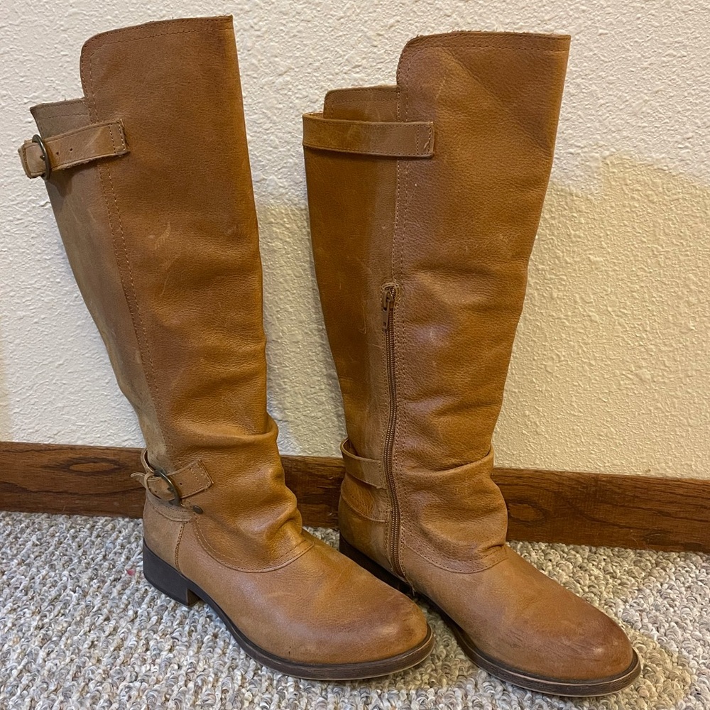 Max by Rocket Dog half zip boots with buckles